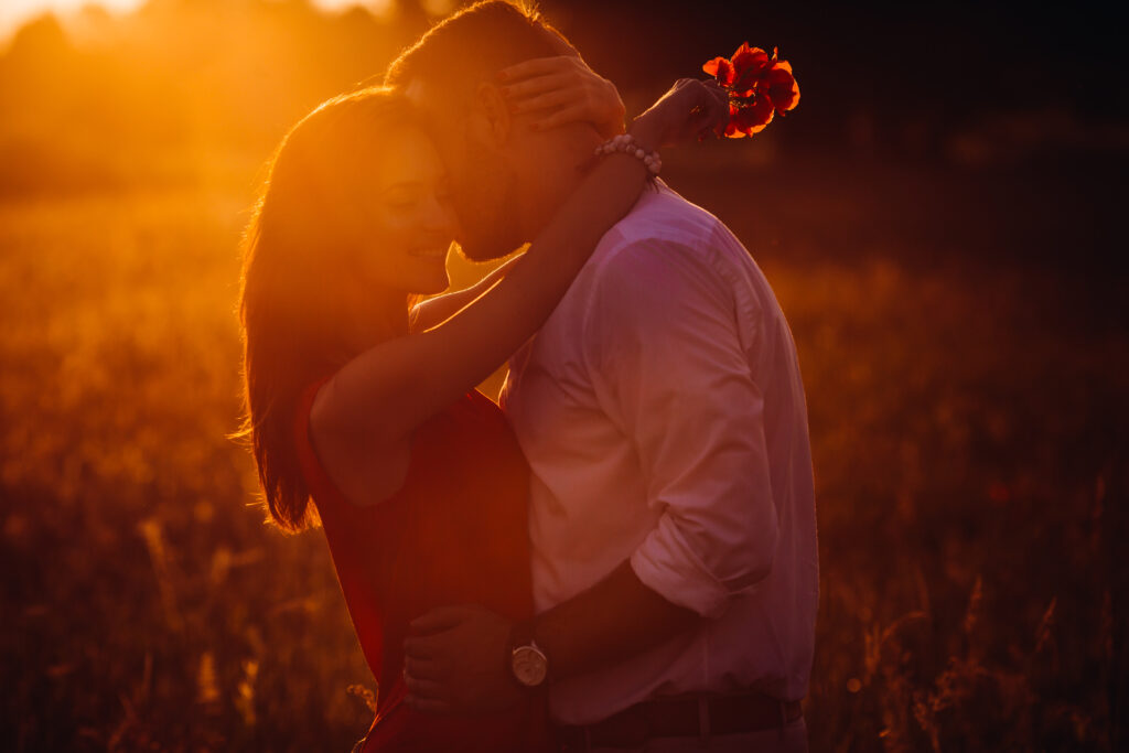 romantyczna randka, spotkanie, kwiaty, miłość, natura